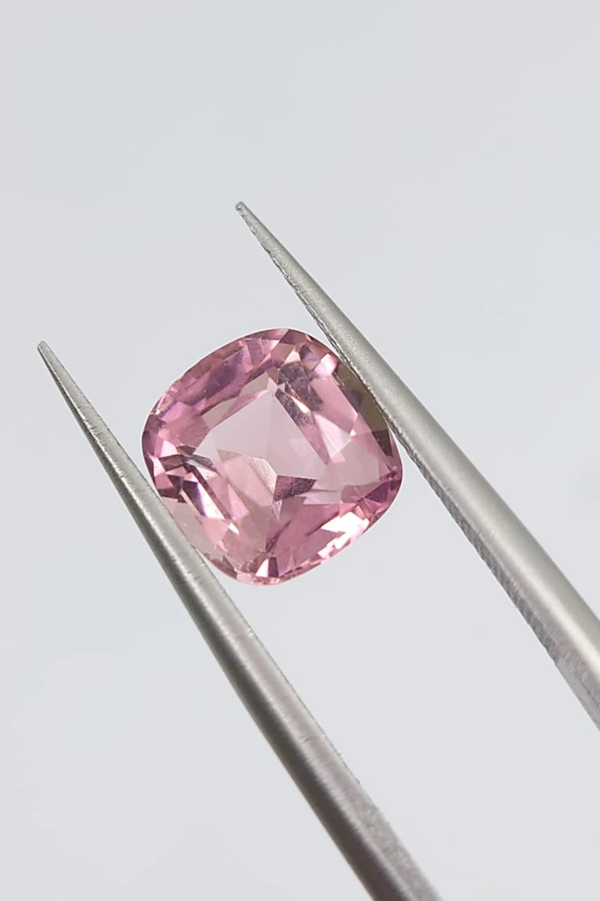 2.05ct Natural Pink Tourmaline Cushion Cut Loose gemstone From  Afghanistan — view 6